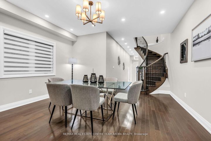Photo 7 at 24 Dalbeattie Drive, Bram West, Brampton