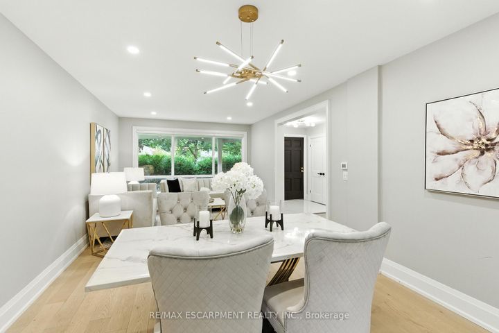 Photo 8 at 1245 Bramblewood Lane, Lorne Park, Mississauga