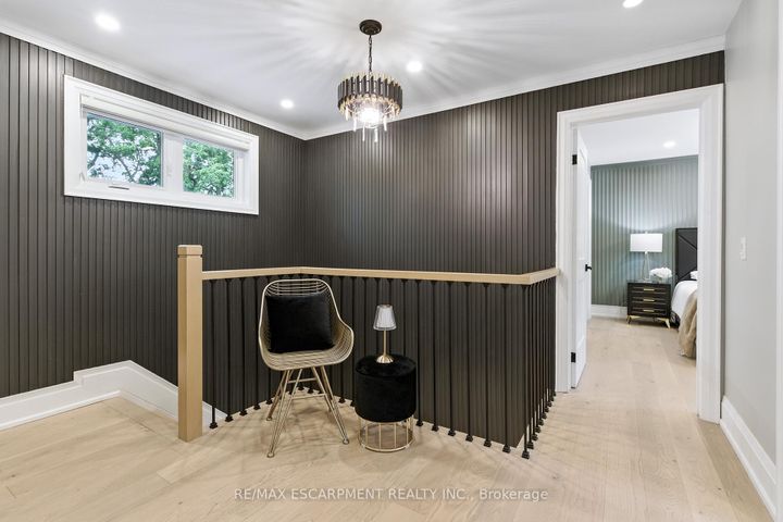 Photo 23 at 1245 Bramblewood Lane, Lorne Park, Mississauga