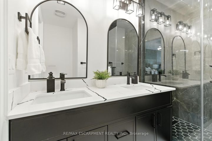Photo 29 at 1245 Bramblewood Lane, Lorne Park, Mississauga