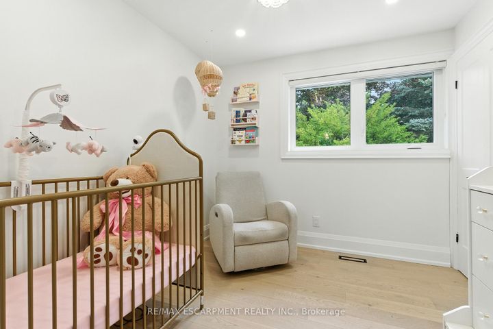 Photo 33 at 1245 Bramblewood Lane, Lorne Park, Mississauga