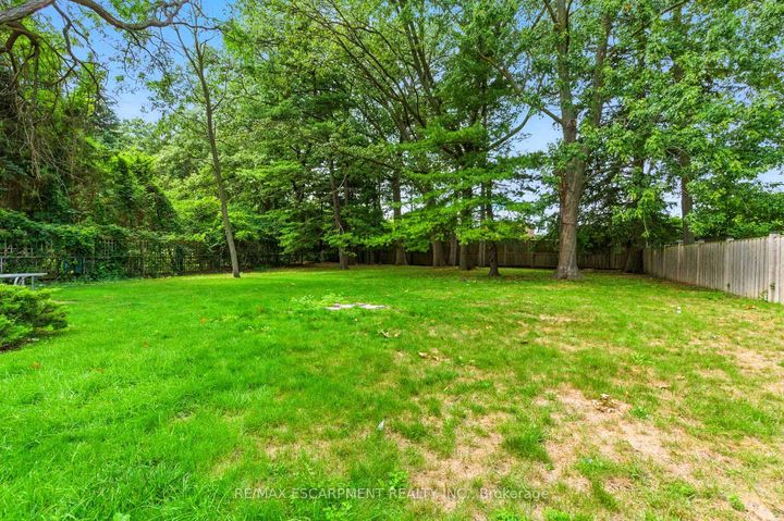 Photo 45 at 1245 Bramblewood Lane, Lorne Park, Mississauga