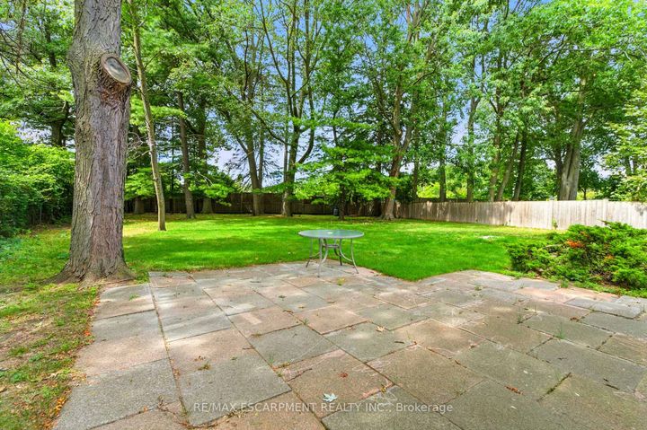 Photo 46 at 1245 Bramblewood Lane, Lorne Park, Mississauga
