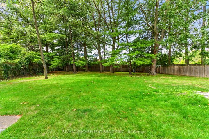 Photo 47 at 1245 Bramblewood Lane, Lorne Park, Mississauga