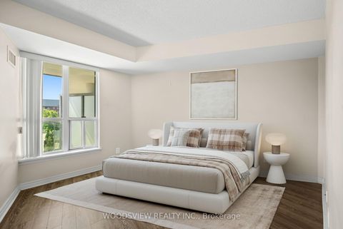 Photo 6 at 233 - 60 Fairfax Crescent, Birchmount, Toronto
