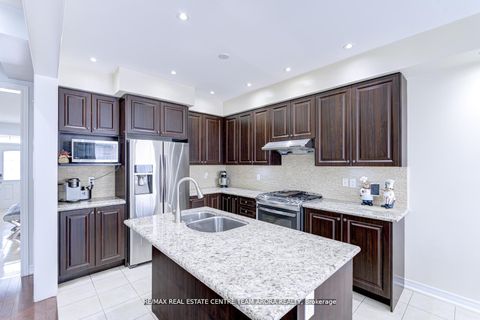 Photo 15 at 40 Killington Avenue, Kleinburg, Vaughan