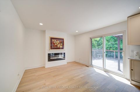 Photo 10 at 20 Saddletree Drive, Steeles, Toronto