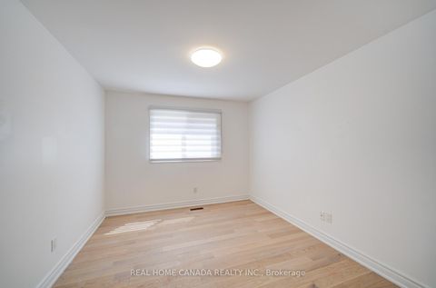 Photo 19 at 20 Saddletree Drive, Steeles, Toronto
