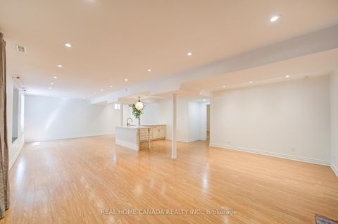 Photo 43 at 20 Saddletree Drive, Steeles, Toronto