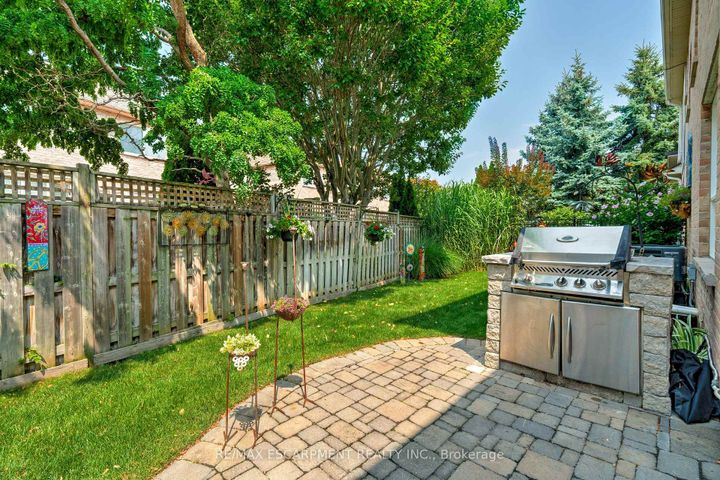 Photo 5 at 40 - 2511 Boros Road, Rose, Burlington