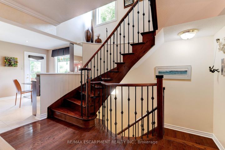 Photo 7 at 40 - 2511 Boros Road, Rose, Burlington