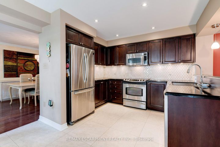 Photo 14 at 40 - 2511 Boros Road, Rose, Burlington