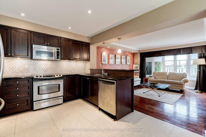 Photo 17 at 40 - 2511 Boros Road, Rose, Burlington
