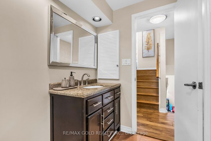 Photo 25 at 7 - 3065 Lenester Drive, Erindale, Mississauga