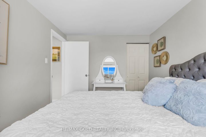 Photo 28 at 7 - 3065 Lenester Drive, Erindale, Mississauga