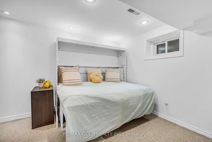 Photo 33 at 7 - 3065 Lenester Drive, Erindale, Mississauga