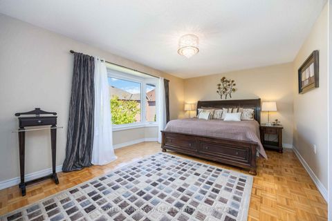 Photo 13 at 186 Saint Francis Avenue, Vellore Village, Vaughan
