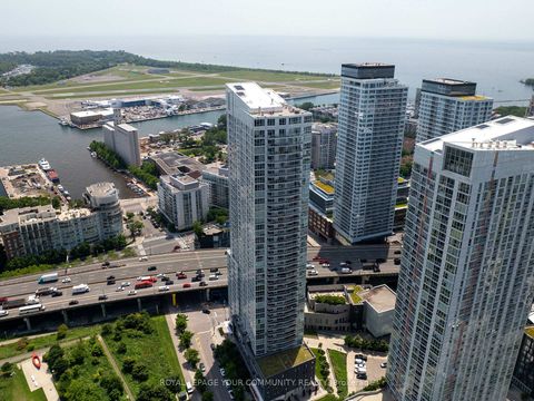 Photo 2 at 3615 - 17 Bathurst Street, Waterfront Communities C1, Toronto