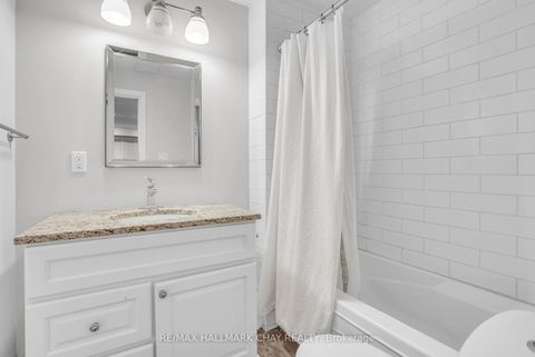Photo 17 at 30 Rosenfeld Drive, Grove East, Barrie Photo 17 at 30 Rosenfeld Drive, Grove East, Barrie