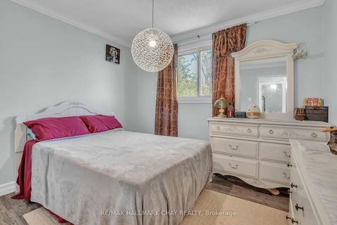 Photo 23 at 30 Rosenfeld Drive, Grove East, Barrie