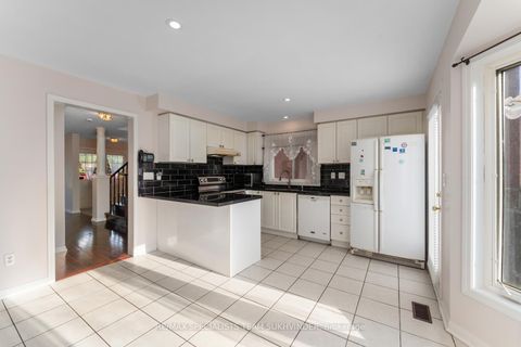 Photo 15 at 14 Tower Bridge Crescent, Berczy, Markham