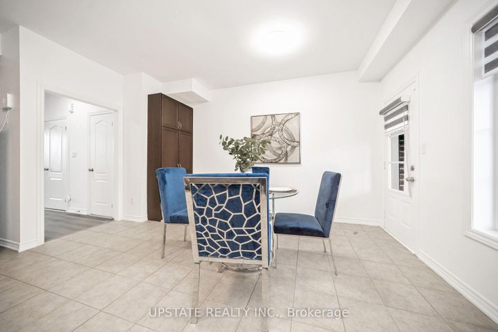 Photo 12 at 5 Telegraph Street, Heart Lake East, Brampton