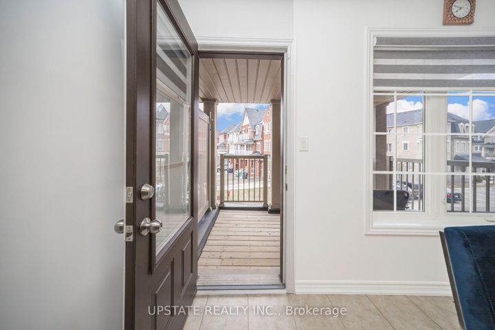 Photo 14 at 5 Telegraph Street, Heart Lake East, Brampton