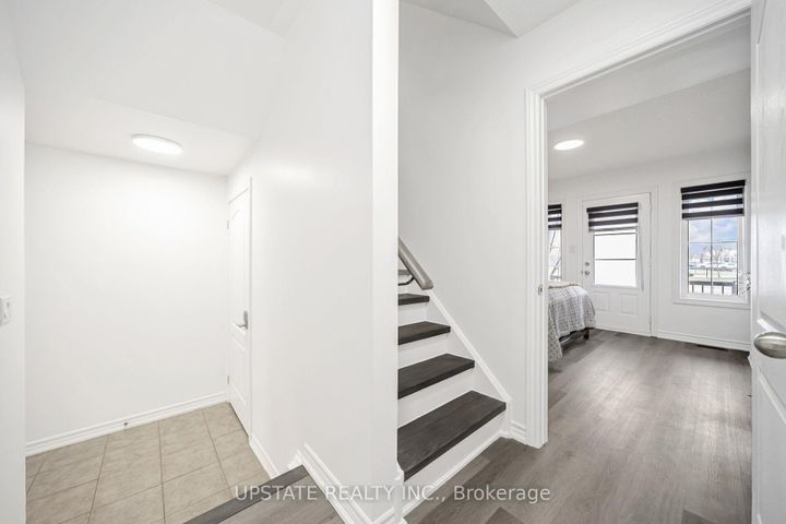 Photo 18 at 5 Telegraph Street, Heart Lake East, Brampton