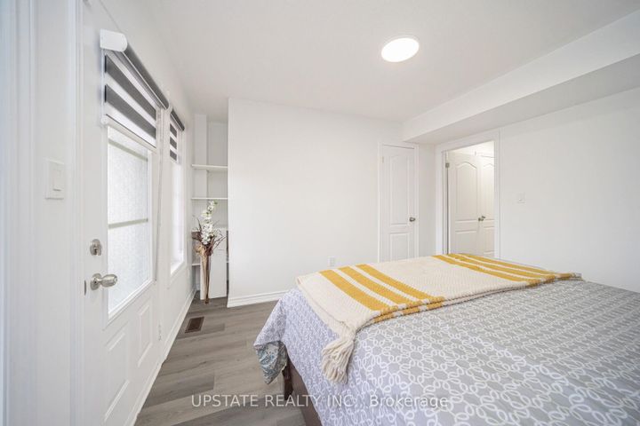 Photo 21 at 5 Telegraph Street, Heart Lake East, Brampton