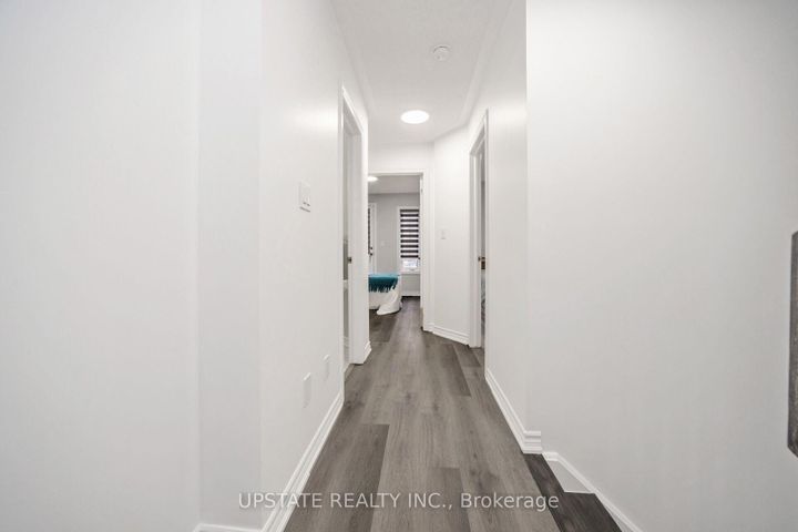 Photo 32 at 5 Telegraph Street, Heart Lake East, Brampton