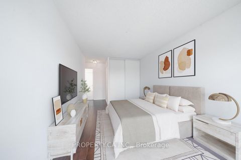 Photo 3 at 1707 - 8 Lee Centre Drive, Woburn, Toronto