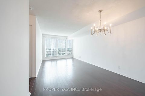 Photo 12 at 1707 - 8 Lee Centre Drive, Woburn, Toronto