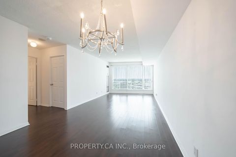 Photo 13 at 1707 - 8 Lee Centre Drive, Woburn, Toronto