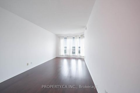 Photo 14 at 1707 - 8 Lee Centre Drive, Woburn, Toronto