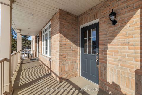 Photo 5 at 18 - 2295 Rochester Circle, BC Bronte Creek, Oakville
