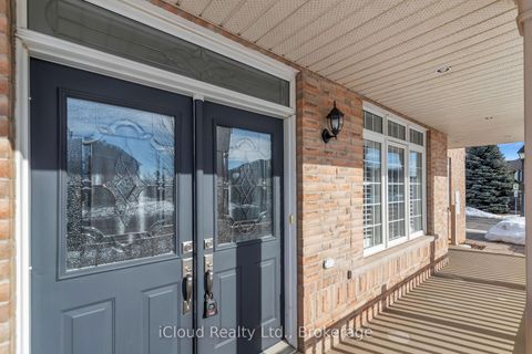 Photo 6 at 18 - 2295 Rochester Circle, BC Bronte Creek, Oakville