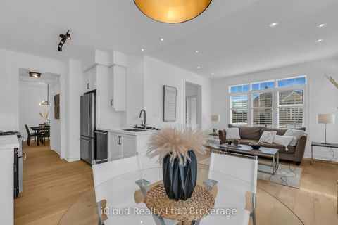 Photo 19 at 18 - 2295 Rochester Circle, BC Bronte Creek, Oakville