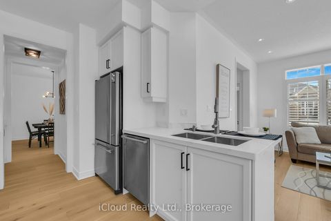 Photo 22 at 18 - 2295 Rochester Circle, BC Bronte Creek, Oakville