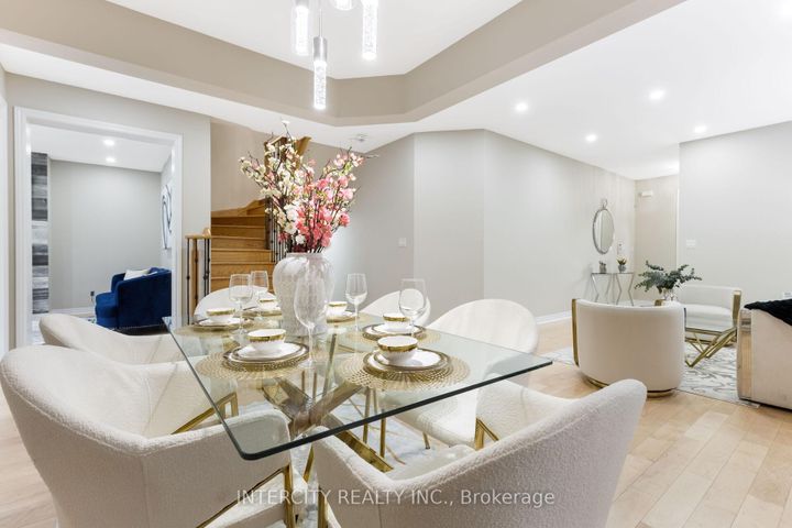 Photo 12 at 20 Russell Creek Drive, Wellington, Brampton