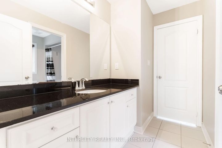 Photo 45 at 20 Russell Creek Drive, Wellington, Brampton