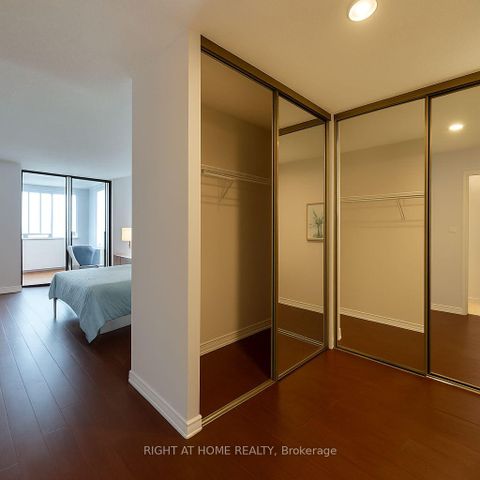 Photo 12 at PH11 - 45 Carlton Street, Yonge Corridor, Toronto