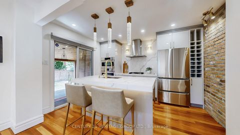 Photo 6 at 192 Winding Lane, Yorkhill, Vaughan