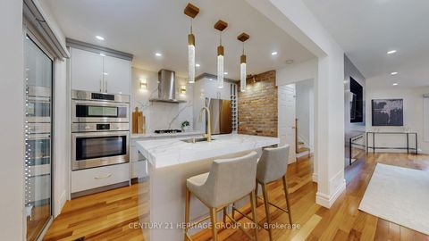 Photo 7 at 192 Winding Lane, Yorkhill, Vaughan