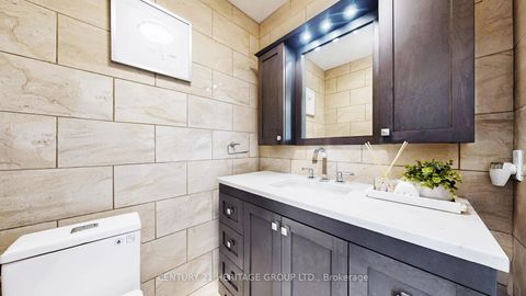 Photo 12 at 192 Winding Lane, Yorkhill, Vaughan