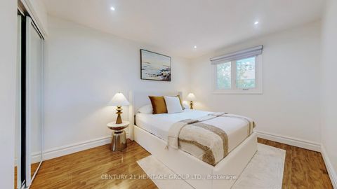 Photo 21 at 192 Winding Lane, Yorkhill, Vaughan