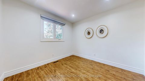 Photo 24 at 192 Winding Lane, Yorkhill, Vaughan