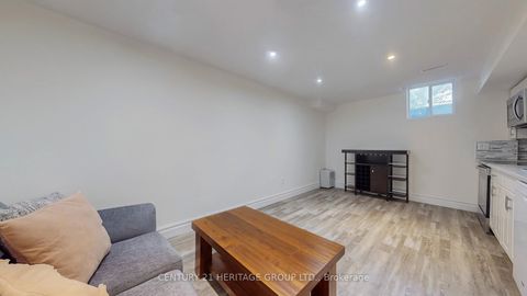 Photo 32 at 192 Winding Lane, Yorkhill, Vaughan