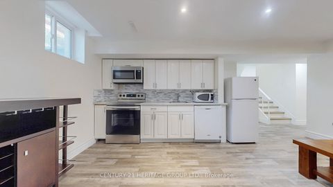 Photo 35 at 192 Winding Lane, Yorkhill, Vaughan