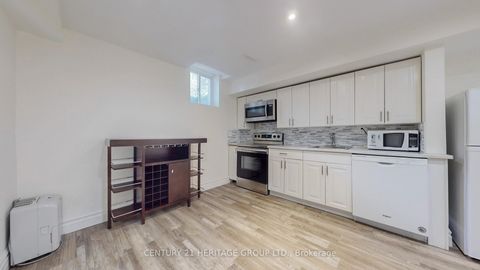 Photo 36 at 192 Winding Lane, Yorkhill, Vaughan