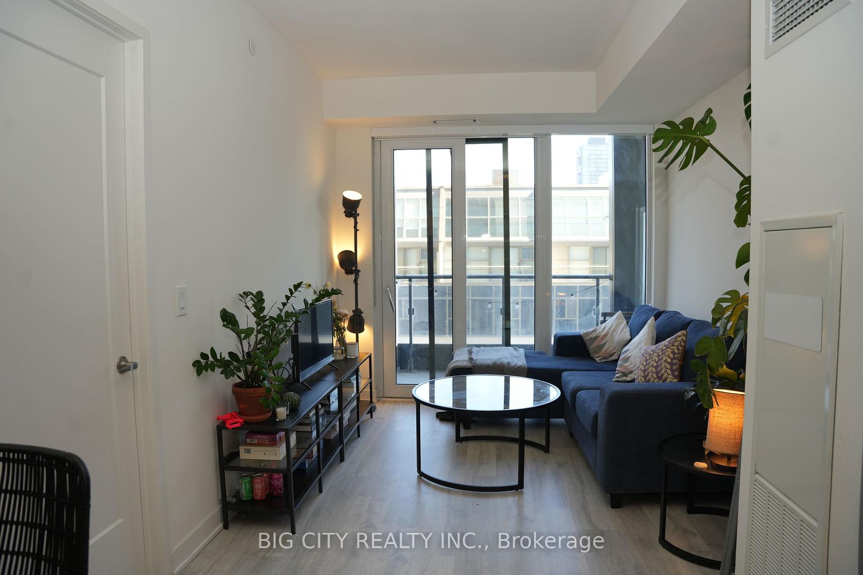 716 - 60 Princess Street, Waterfront Communities C8, Toronto 